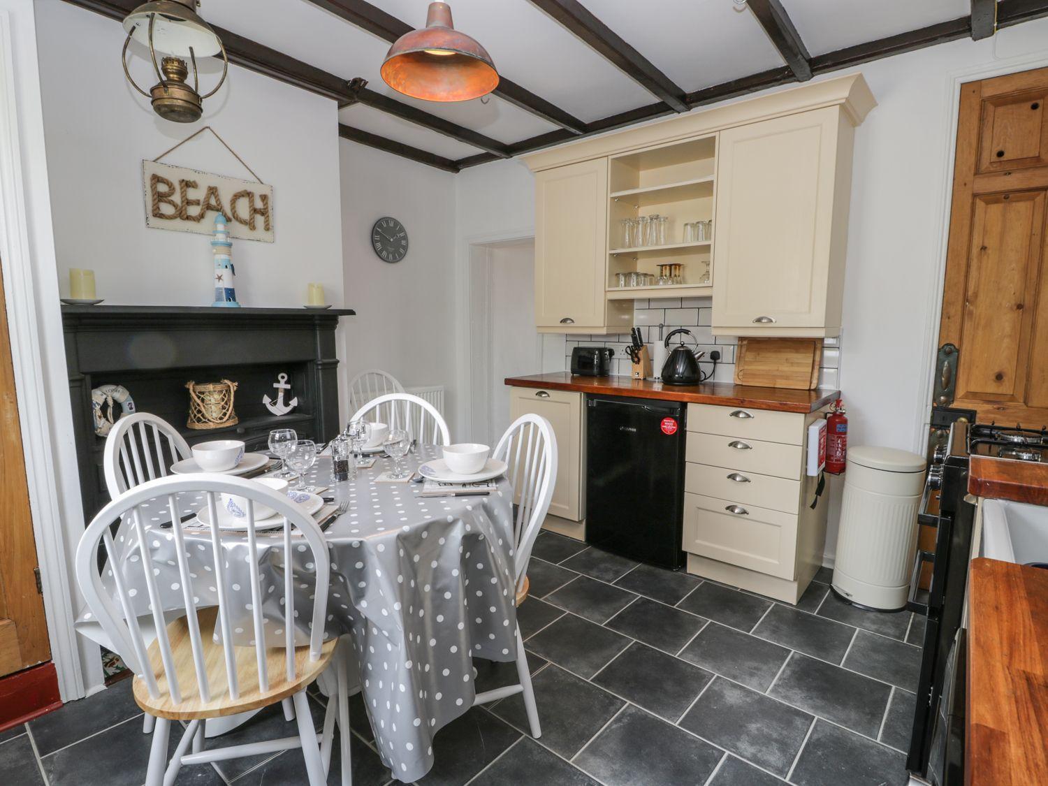 Pebble Cottage Whitby Ngoại thất bức ảnh